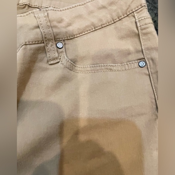 🤎🔥CELEBRITY PINK Jayden Skinny Khaki Pants size 15/32. Awesome pants - stretch! - Picture 10 of 16